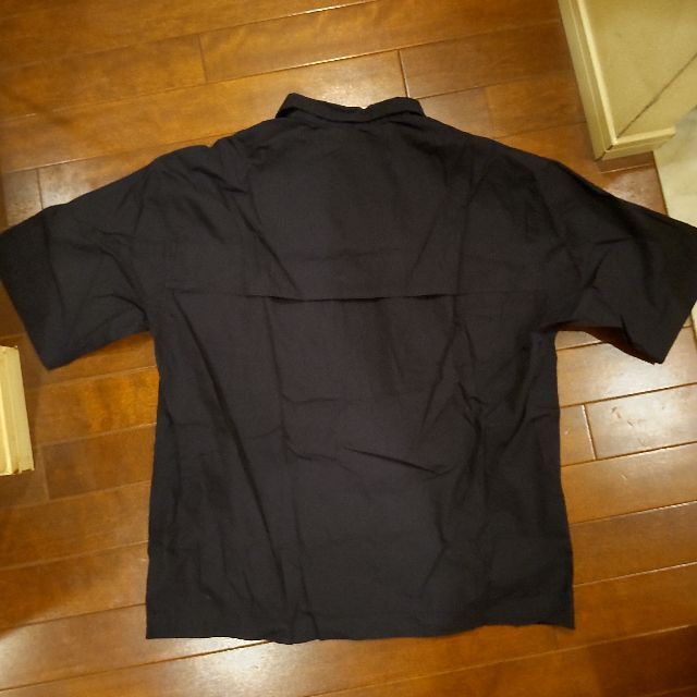 GU(ジーユー)のGU ミリタリーオーバーサイズシャツ(5分袖)NAVY メンズのトップス(シャツ)の商品写真