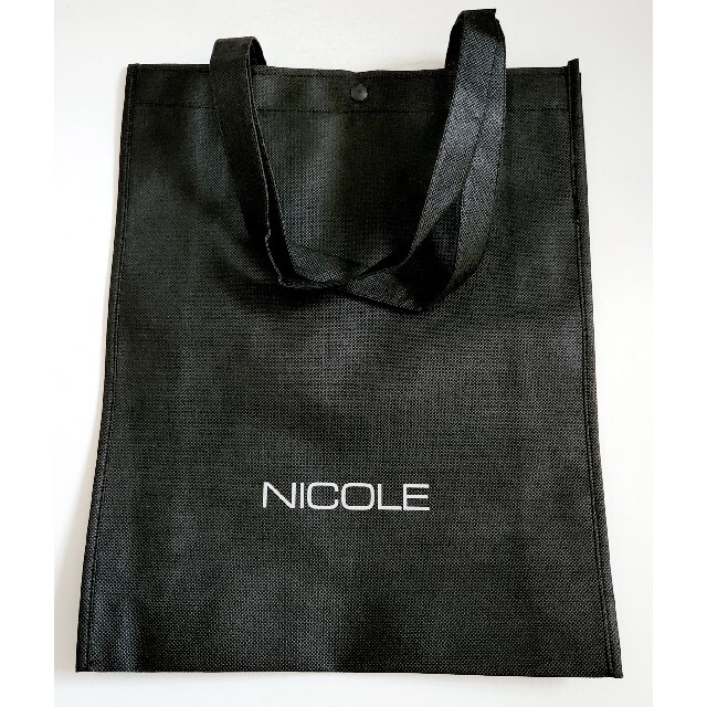 NICOLE - ニコル NICOLE ブラック 黒 不織布 バッグ ショップ袋 トートバッグの通販 by RTS｜ニコルならラクマ