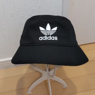 アディダス(adidas)のゆい様 専用 アディダス オリジナルロゴ バケツハット(ハット)