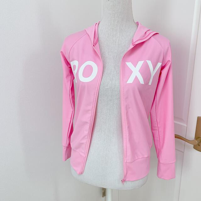 Roxy(ロキシー)のROXY/ラッシュガード/パーカー/レディース/ピンク/ロゴ スポーツ/アウトドアのスポーツ/アウトドア その他(サーフィン)の商品写真