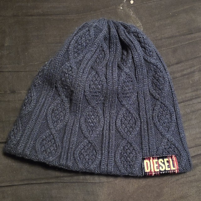 DIESEL(ディーゼル)のDIESEL　ニットキャップ　ニット帽　ビーニーキャップ メンズの帽子(ニット帽/ビーニー)の商品写真