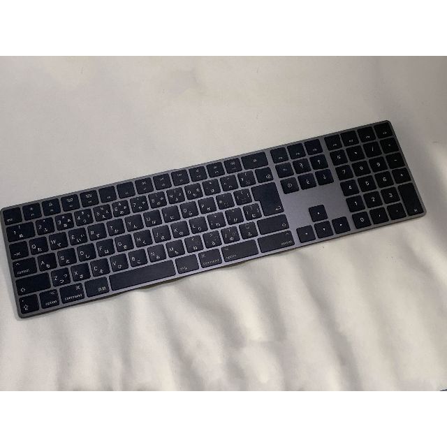 Mac (Apple)(マック)の美品 Apple Magic Keyboard Space Gray JIS配列 スマホ/家電/カメラのPC/タブレット(PC周辺機器)の商品写真