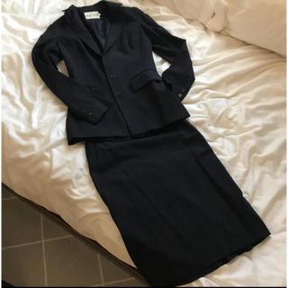 リース(REISS)のREISS 美人 マーメードスカートスーツ ネイビー(スーツ)