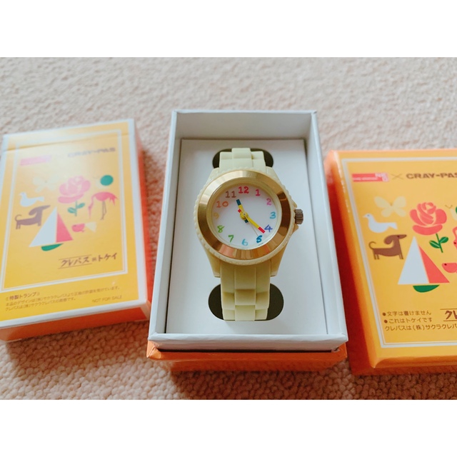 クレパス時計、トランプ＆取扱説明書つき  サクラクレパス レディースのファッション小物(腕時計)の商品写真