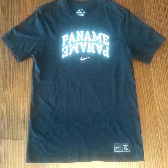 NIKE(ナイキ)のパリ・サンジェルマン  Tシャツ Sサイズ メンズのトップス(Tシャツ/カットソー(半袖/袖なし))の商品写真
