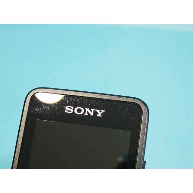 SONY(ソニー)のSONY 4GB・ウォークマン NW-E083 スピーカー付き スマホ/家電/カメラのオーディオ機器(ポータブルプレーヤー)の商品写真