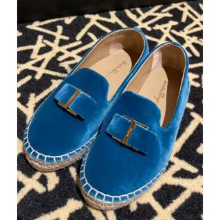 フェラガモ エスパドリーユの通販 14点 | Ferragamoを買うならラクマ