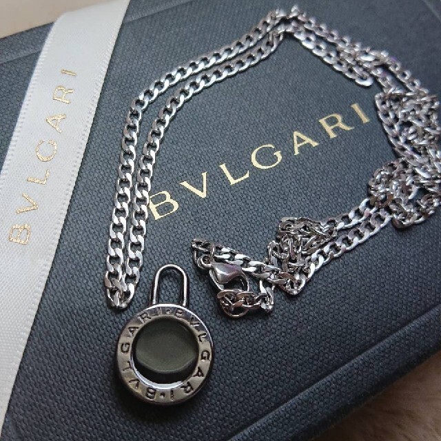 アクセサリー【正規 未使用】BVLGARI ロゴ刻印チャーム 3㎜60㎝ネックレスチェーン