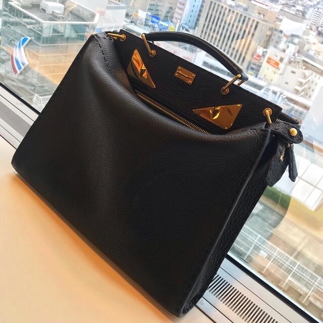 上品な FENDI - 【のぎ太郎】FENDI フェンディ ピーカブー ビジネス