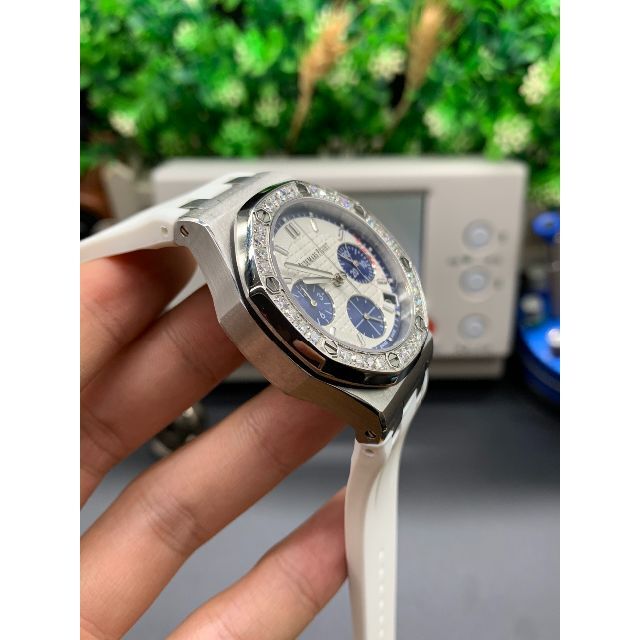 AUDEMARS PIGUET(オーデマピゲ)のAUDEMAS PIGUET ロイヤルオーク　オフショア メンズの時計(腕時計(アナログ))の商品写真