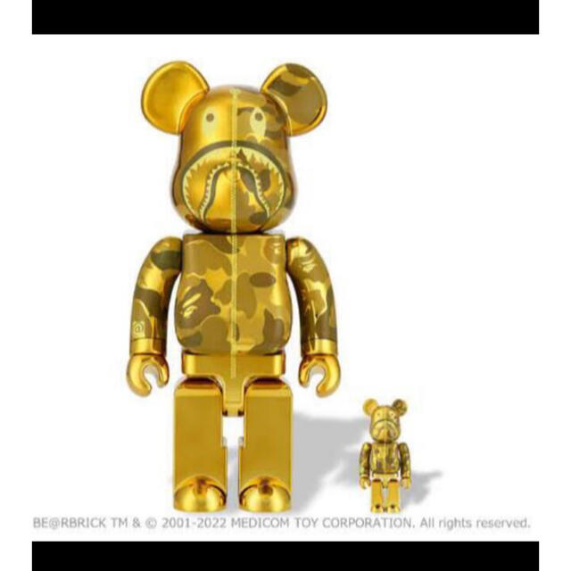 BE@RBRICK BAPE(R) CAMO SHARK GOLD