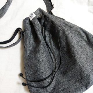 ハーシェル(HERSCHEL)のHerschel ドット水玉 グレー 巾着(ショルダーバッグ)