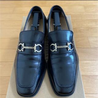 サルヴァトーレフェラガモ(Salvatore Ferragamo)のフェラガモ 革靴 ローファー 黒(ドレス/ビジネス)