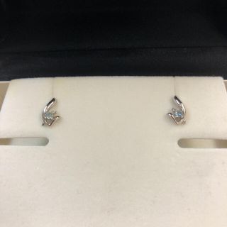 ジュエリーマキ Pt850 ダイヤ 0.24ct ピアス 0.86g M1076