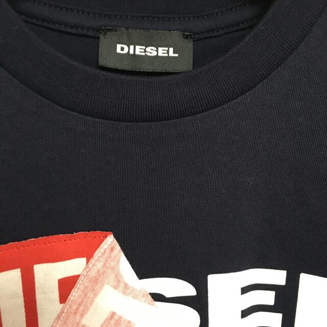 DIESEL(ディーゼル)のご専用【未使用タグ付】ディーゼル4Y Tシャツネイビー キッズ/ベビー/マタニティのキッズ服男の子用(90cm~)(Tシャツ/カットソー)の商品写真