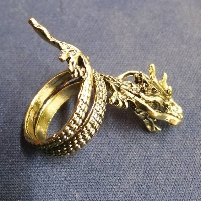 【SALE】リング　メンズ　指輪　ドラゴン　龍　アクセサリー　ゴールド　20号 レディースのアクセサリー(リング(指輪))の商品写真