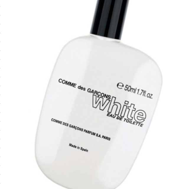 COMME des GARCONS(コムデギャルソン)のCOMME des GARCONS PARFUMS コムデギャルソン パルファム WHITE EAU DE TOILETTE 50ml ホワイト オードトワレ 香水 フレグランス【新古品】【中古】【COMME des GARCONS PARFUMS】 コスメ/美容の香水(ユニセックス)の商品写真