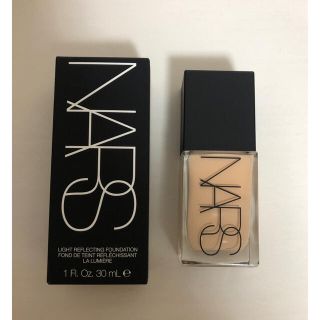 ナーズ(NARS)の【新品】NARS ライトリフレクティング ファンデーション(ファンデーション)