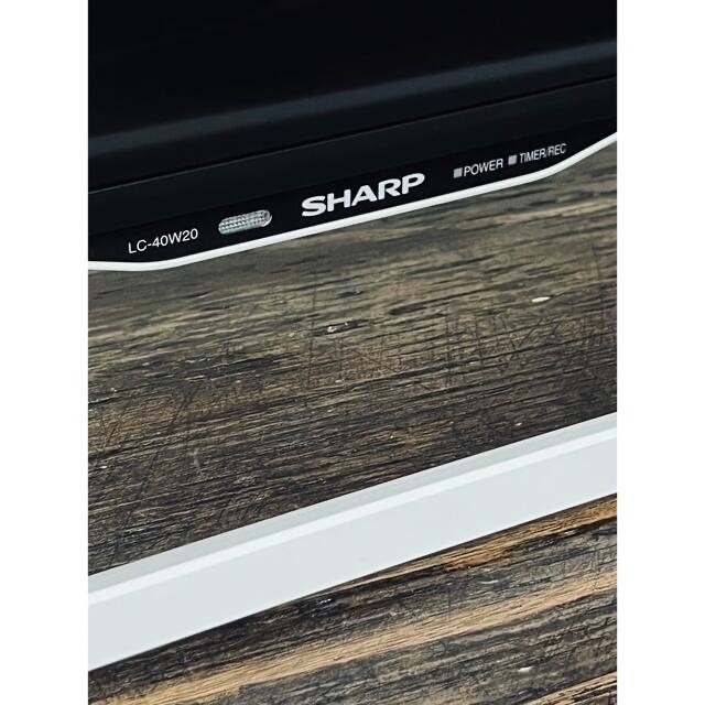 SHARP(シャープ)の人気のホワイト 40型 SHARP AQUOS シャープ LC-40w20-w  スマホ/家電/カメラのテレビ/映像機器(テレビ)の商品写真