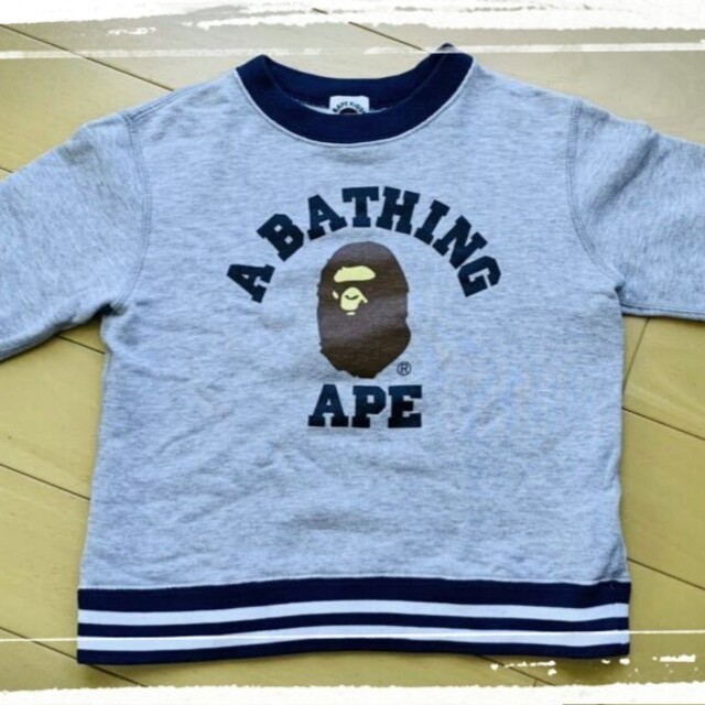 金タグ☆ベイプBAPE KIDSトレーナースウェット120cmアベイシングエイプ