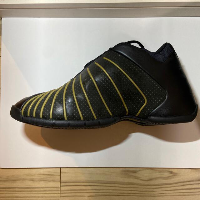 adidas(アディダス)のadidas T-MAC 3   28.5センチ　　ブラック/ブラック スポーツ/アウトドアのスポーツ/アウトドア その他(バスケットボール)の商品写真