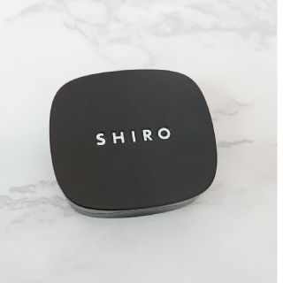 シロ(shiro)のシロ シアハイライターカラー ローズウッド(チーク)