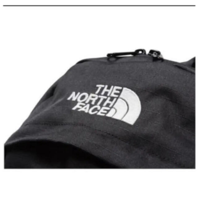 THE NORTH FACE(ザノースフェイス)の【未開封新品】ノースフェイス　リュック ブラック　30L 男女兼用　新作モデル レディースのバッグ(リュック/バックパック)の商品写真