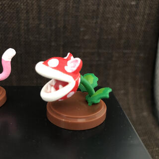 フルタセイカ(フルタ製菓)のパックンフラワー　マリオ　チョコエッグ　3Dワールド(ゲームキャラクター)