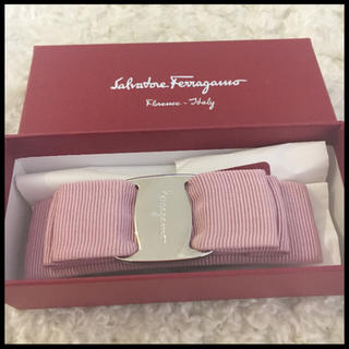 サルヴァトーレフェラガモ(Salvatore Ferragamo)の新品フェラガモ☆バレッタ☆ピンク(バレッタ/ヘアクリップ)