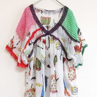 ツモリチサト 花柄 トップスの通販 100点以上 | TSUMORI CHISATOの 売りお得セール ツモリチサト B TSUMORICHISATO ブラウス 花柄 マリン 海 シャツ/ブラウス(半袖/袖なし)