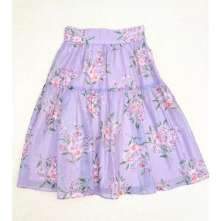 ジルバイジルスチュアート(JILL by JILLSTUART)のジルバイジルスチュアート 花柄スカート　S(ひざ丈スカート)