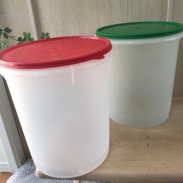まとめて2個 Tupperware タッパーウェア ジャイアントの通販 by まとめて2個 Tupperware タッパーウェア ジャイアントの通販 by