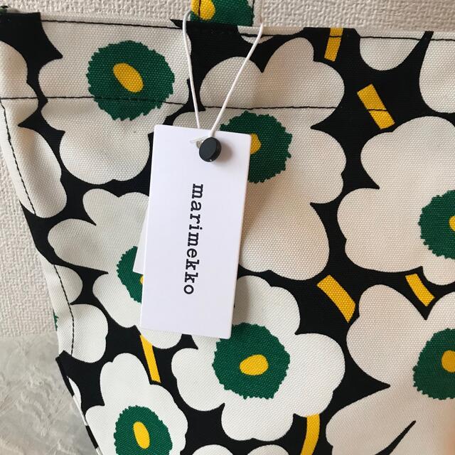 marimekko(マリメッコ)の新品　マリメッコ　ミニウニッコ MINI-UNIKKOホワイトＸグリーン レディースのバッグ(トートバッグ)の商品写真