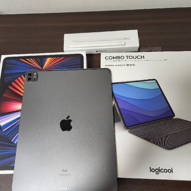 【第5世代】iPad Pro12.9＋アップルペンシル＋コンボタッチキーボード