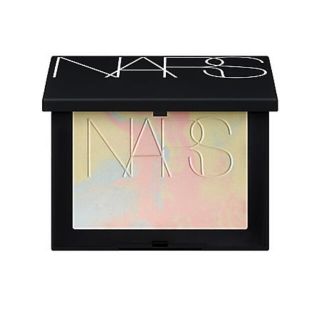 NARS ライトリフレクティング　プリズマティックパウダー(フェイスパウダー)