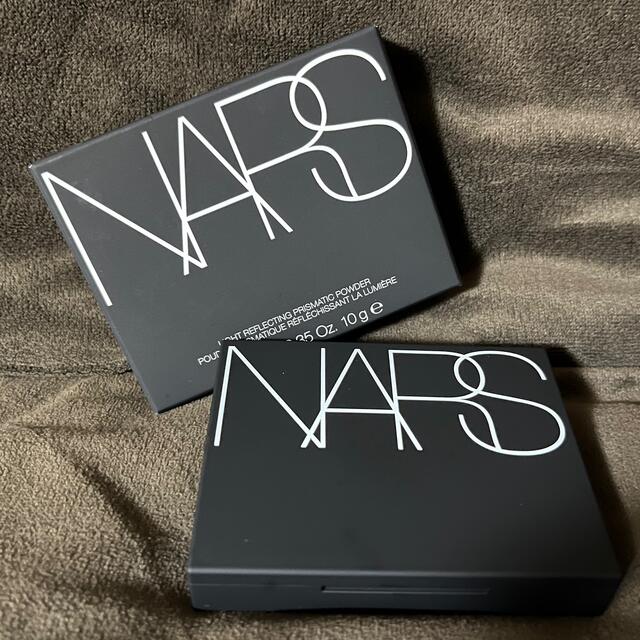 NARS(ナーズ)のNARS ライトリフレクティング プリズマティックパウダー コスメ/美容のベースメイク/化粧品(フェイスパウダー)の商品写真