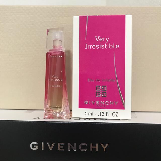 GIVENCHY(ジバンシィ)のGIVENCY☆Very Irresistible 4㎖❤️ コスメ/美容のコスメ/美容 その他(その他)の商品写真