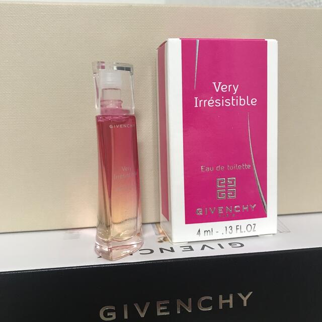 GIVENCHY(ジバンシィ)のGIVENCY☆Very Irresistible 4㎖❤️ コスメ/美容のコスメ/美容 その他(その他)の商品写真