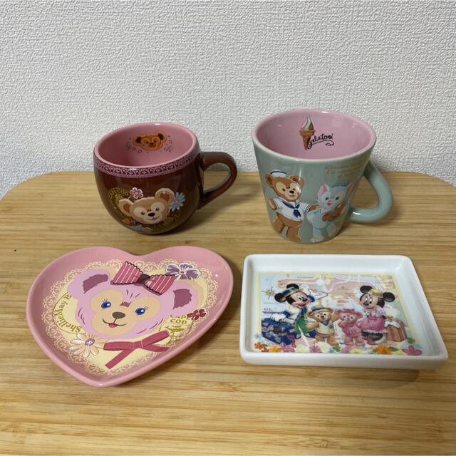 ダッフィー(ダッフィー)の 【美品】ディズニーシー ダッフィー 食器セット エンタメ/ホビーのおもちゃ/ぬいぐるみ(キャラクターグッズ)の商品写真