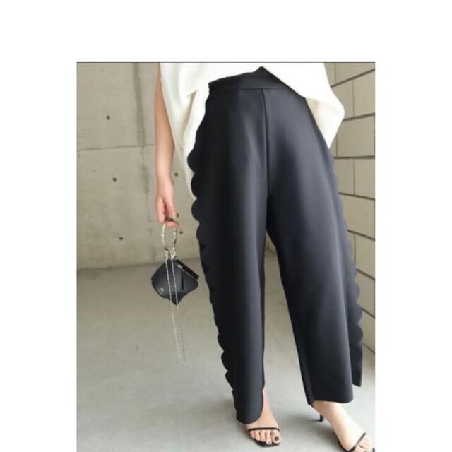 スカラップパンツ カジュアルパンツ