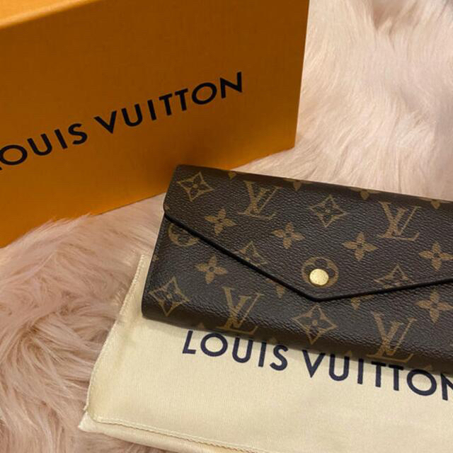 LOUIS VUITTON(ルイヴィトン)のLOUIS VUITTON 長財布 レディースのファッション小物(財布)の商品写真