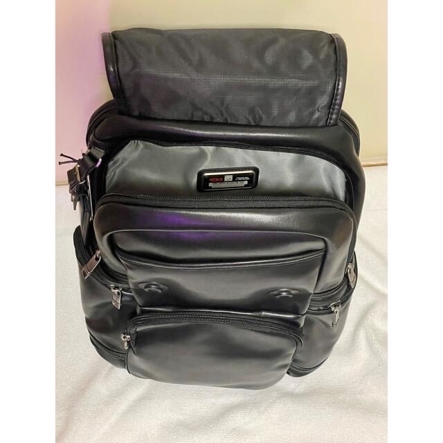 TUMI - Sale!【未使用】TUMI alpha3 オールレザー フラップパックの