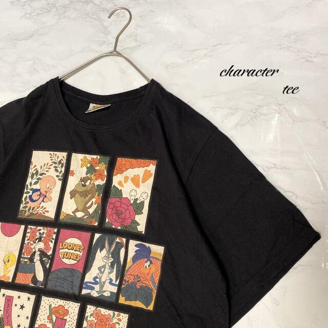 Tシャツ　ルーニーチューンズ　キャラクター　デカプリント　　vintage