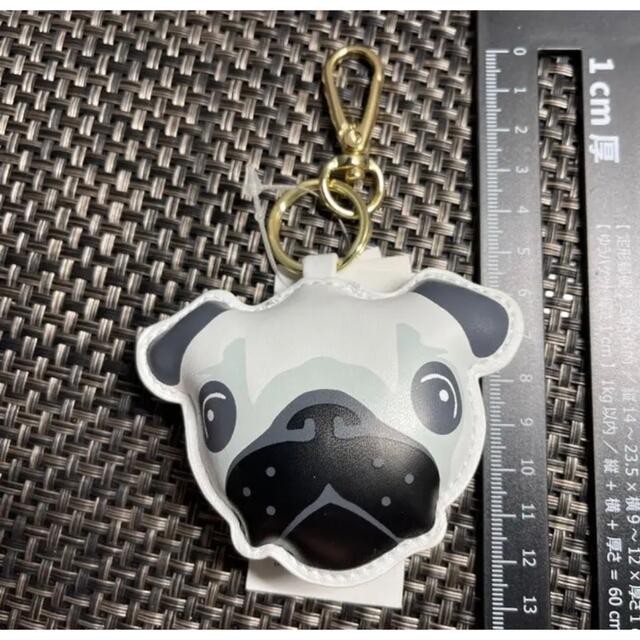 H&M(エイチアンドエム)の新品　H&M キーホルダー  犬　パグ？　フレンチブルドッグ？　アクセサリー レディースのファッション小物(キーホルダー)の商品写真