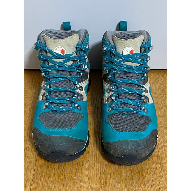 登山靴　キャラバン　23.0㎝　ＥＥ