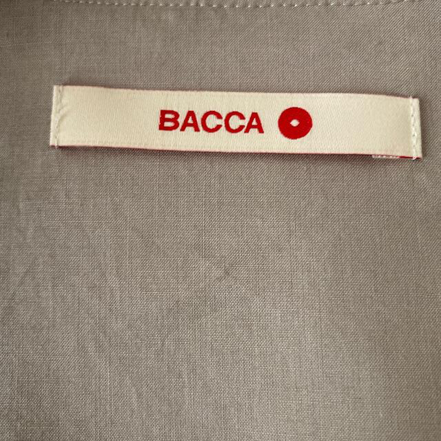 BACCA リネンVネックブラウス 2