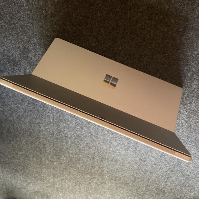 Microsoft(マイクロソフト)のMICROSOFT SURFACE PRO 8 TABLET スマホ/家電/カメラのPC/タブレット(ノートPC)の商品写真