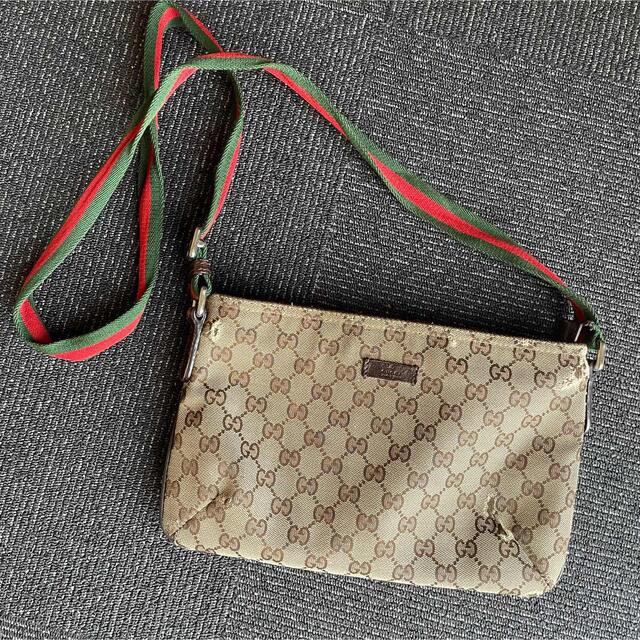 Gucci(グッチ)のgucci グッチ GG キャンバス　バッグ レディースのバッグ(ショルダーバッグ)の商品写真