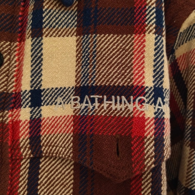 A BATHING APE(アベイシングエイプ)のA BATHING APE アベイシングエイプ CLASSIC COLLECTION ラブジェネチェックジャケット 厚手フランネルシャツ 001SHG301007X メンズのジャケット/アウター(フライトジャケット)の商品写真