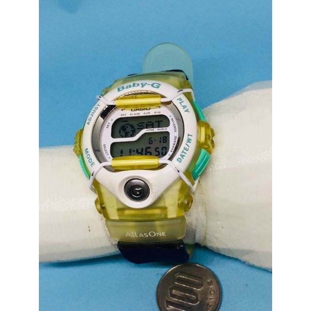 CASIO(カシオ)のG14）これからの季節に(*'▽')カシオベビーＧ・BGT-100・電池交換済み レディースのファッション小物(腕時計)の商品写真